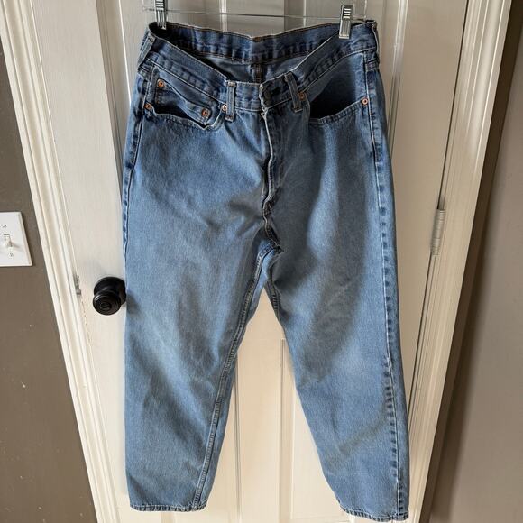 Levi's 550 denim jeans, 34x32, medium wash EUC - Picture 1 of 6